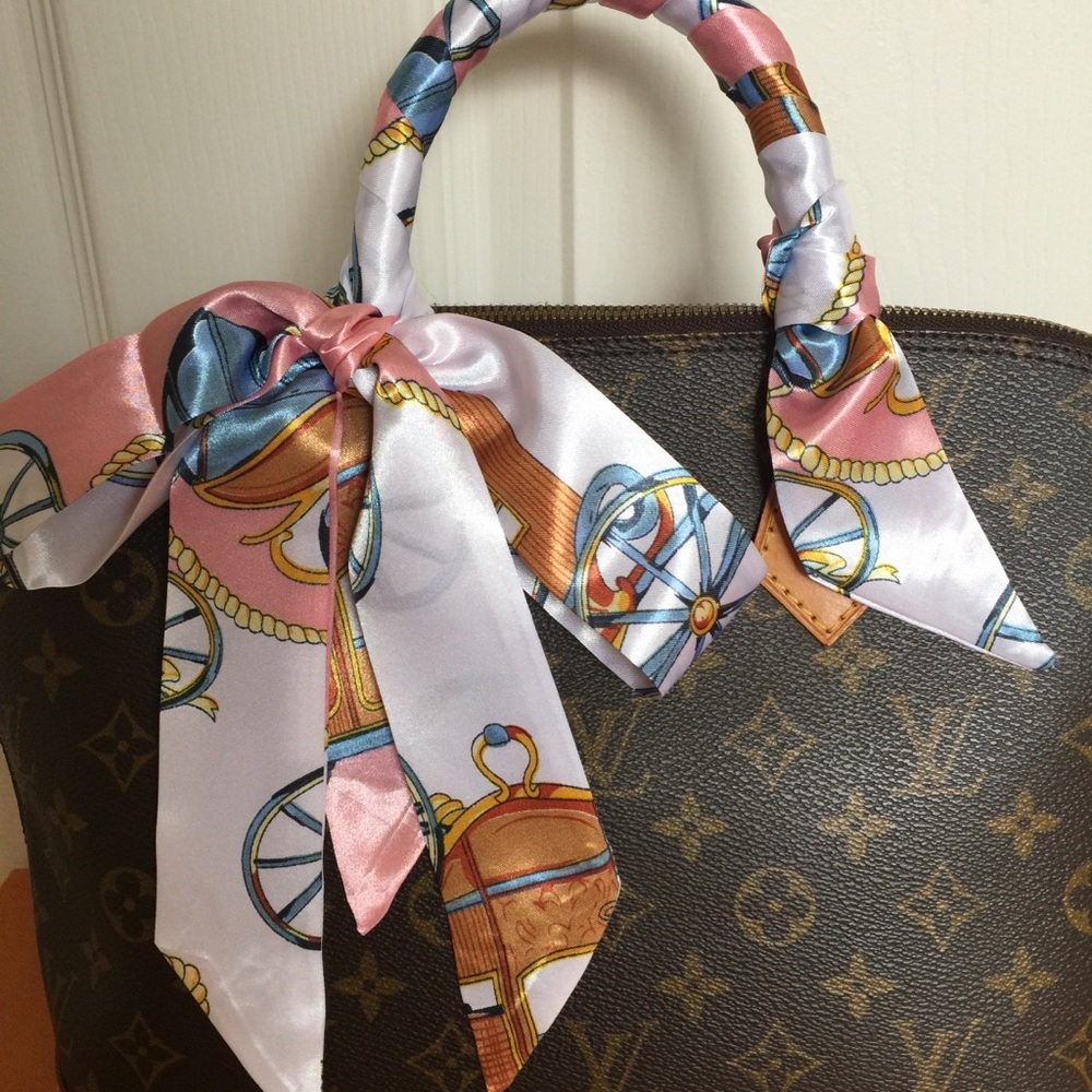 ❤️❤️❤️Purse scarf twilly only ( set of 2)❤️❤️ - Picture 3 of 4